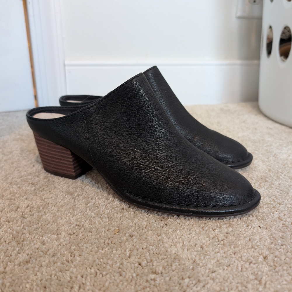 CLARK'S Women's Black Leather Mules